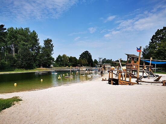 Lesereise: "Wassergeschichten" mit der DLRG Marktredwitz