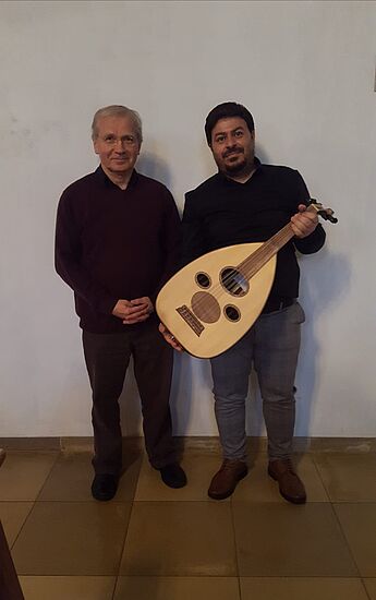 AUSKLANG 
- reinkommen | rauskommen