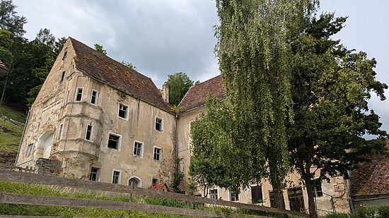 "Das Pflegschloss Hohenburg"