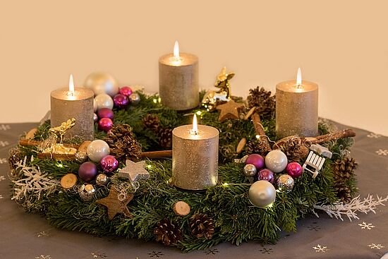 Adventskranz binden