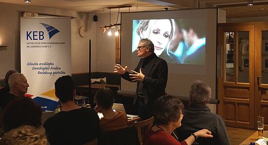 Kulinarischer Filmabend unterm Ödenturm - 
Kino, Kunst, Genuss
