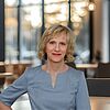 Frau Dr. Birgit Happel