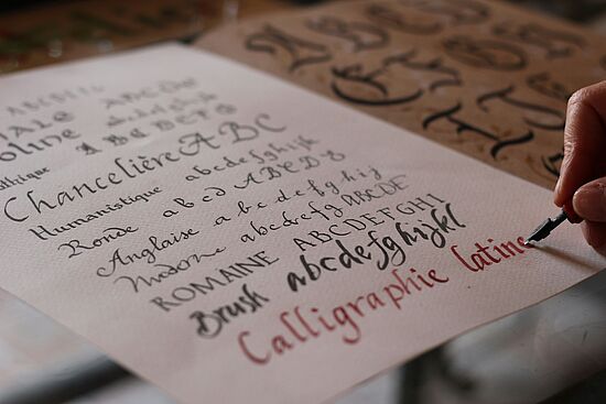 Kalligraphiekurs - Tanzende Buchstaben mit der Spitzfeder